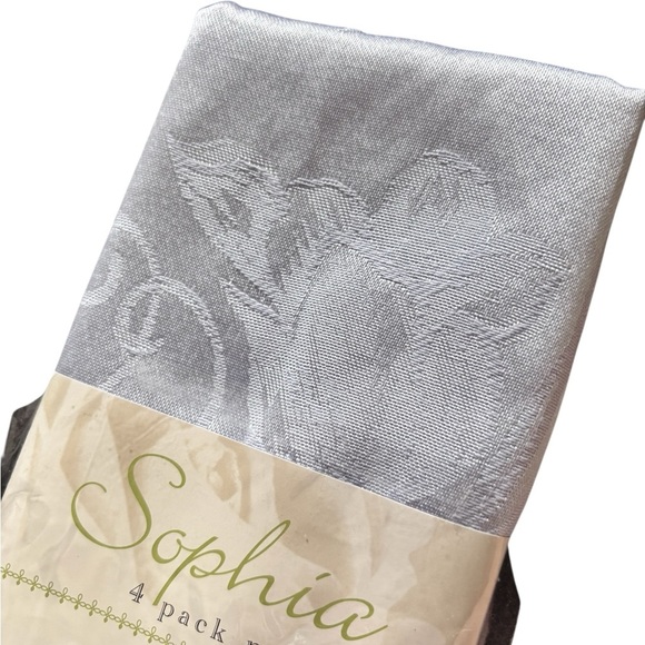 Sophia 4 PK Brownstone Cloth Dining Napkins Gray Cotton Blend Embossed Print New - Picture 3 of 3